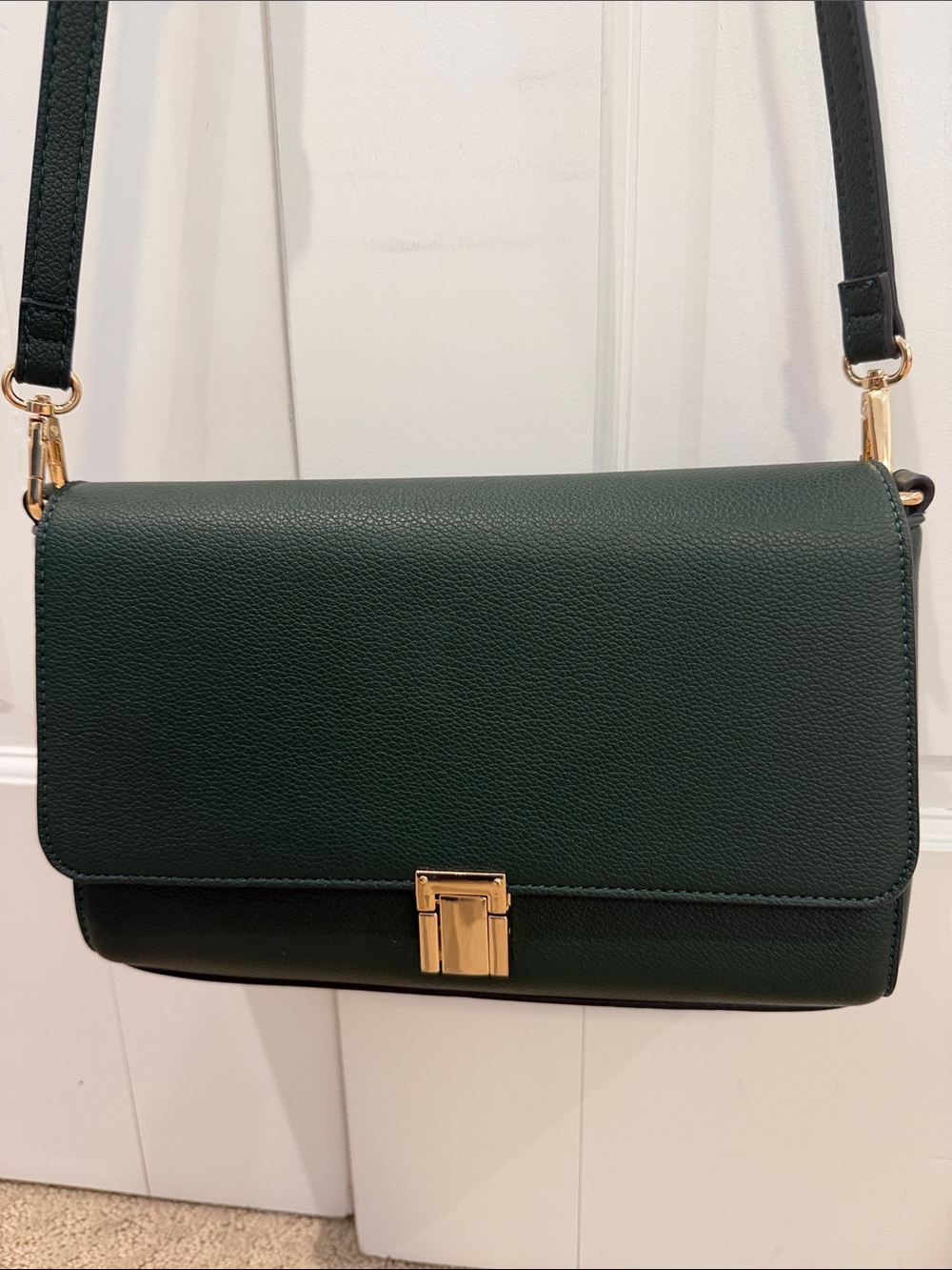 19 Hawthorn Convertible Crossbody